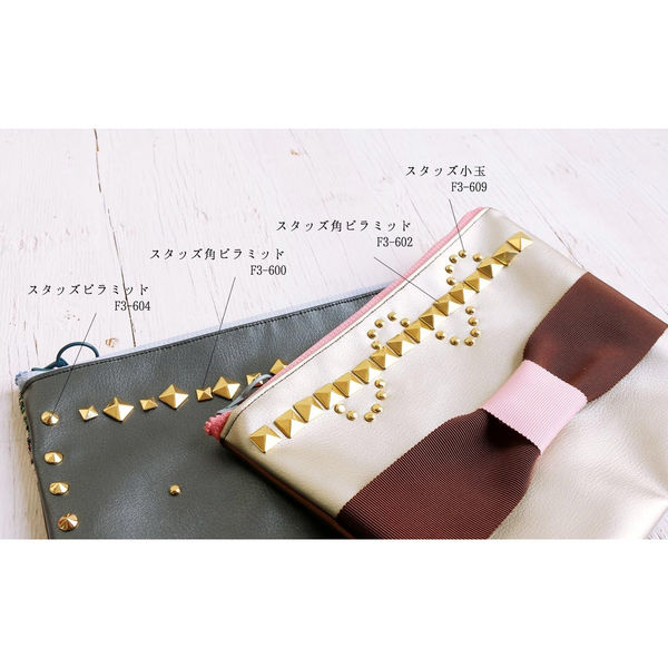 toccataトッカータピラミッドスタッズ鋲134個デッドストック美品 toccataトッカータピラミッドスタッズ鋲134個デッドストック美品