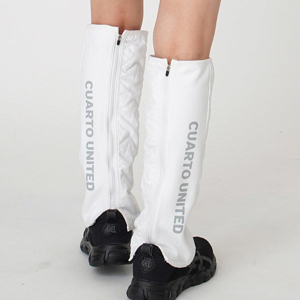 クアトロ 星柄キルティングレッグウォーマー WHT F N5091 1点（直送品