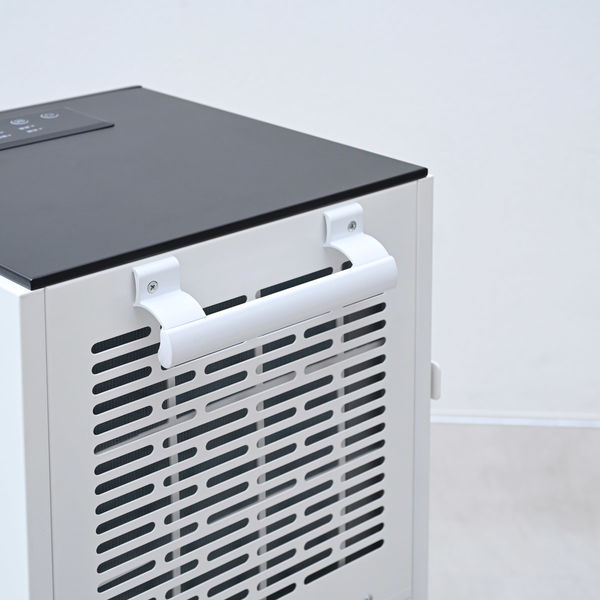 コンパクトエアコン本体 冷暖房機能付き main-x1u83.jpg