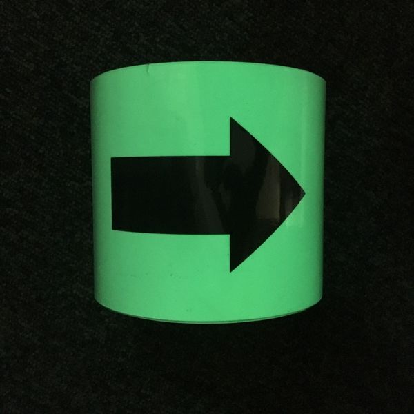 緑十字 高輝度蓄光ラインテープ（矢印付） ＦＬＡＹ−５０１０
