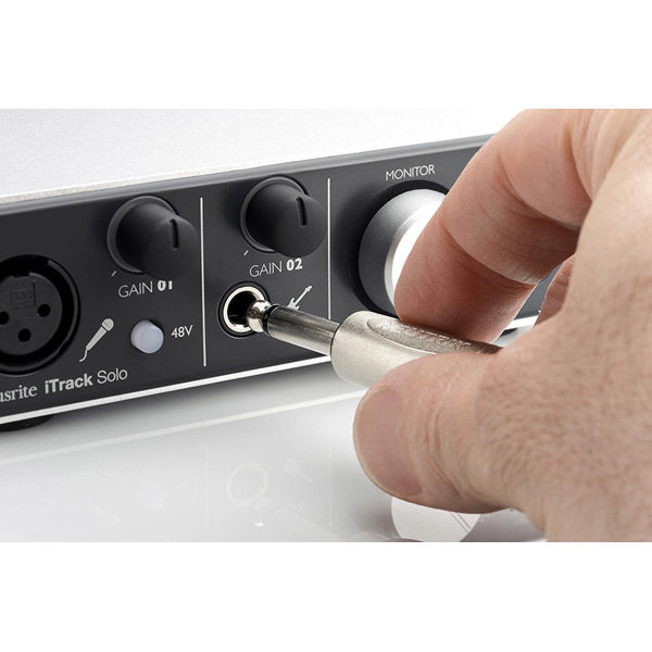 Focusrite フォーカスライト iTrack Solo iPad/Mac/PC USBオーディオインターフェイス（直送品）