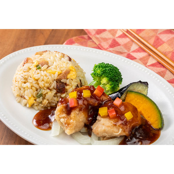 阪急デリカ 焼豚チャーハンと鶏唐揚げの黒酢あん 300g