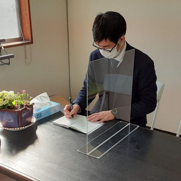 サンケーキコム 新型コロナウィルス飛沫対策用アクリル板