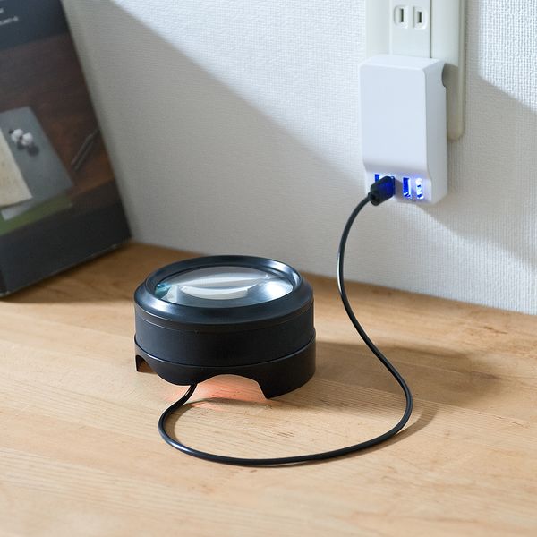 サンワダイレクト 拡大鏡（デスクルーペ・LEDライト搭載・拡大率