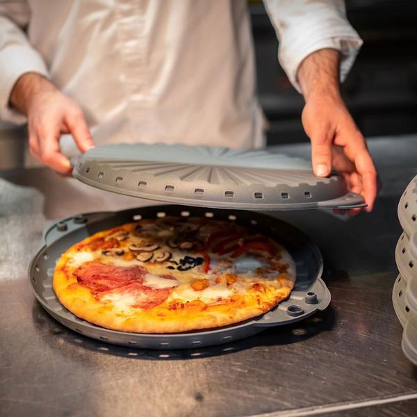 コジオル KOZIOL MOVE ピザボックス 32cm AGY 4002942633373 1個（直送