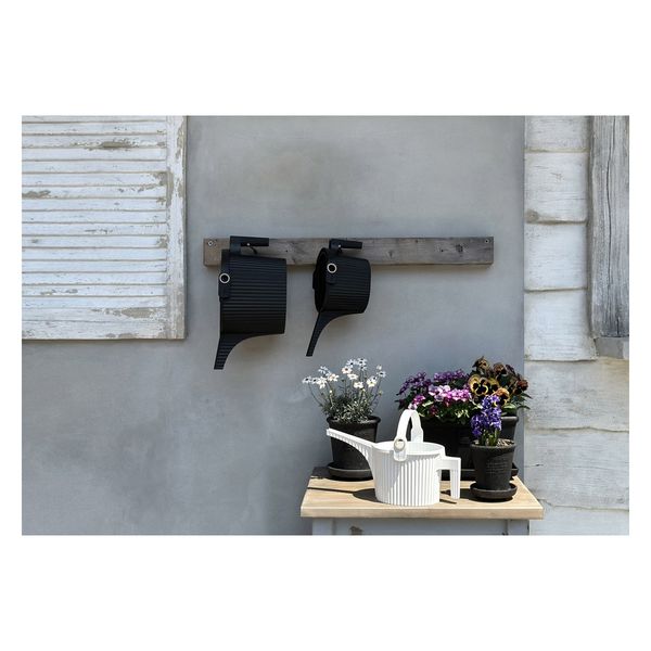 k専用 八幡化成 ガーデンビートル 5L BK 244776 1個（直送品） - アスクル