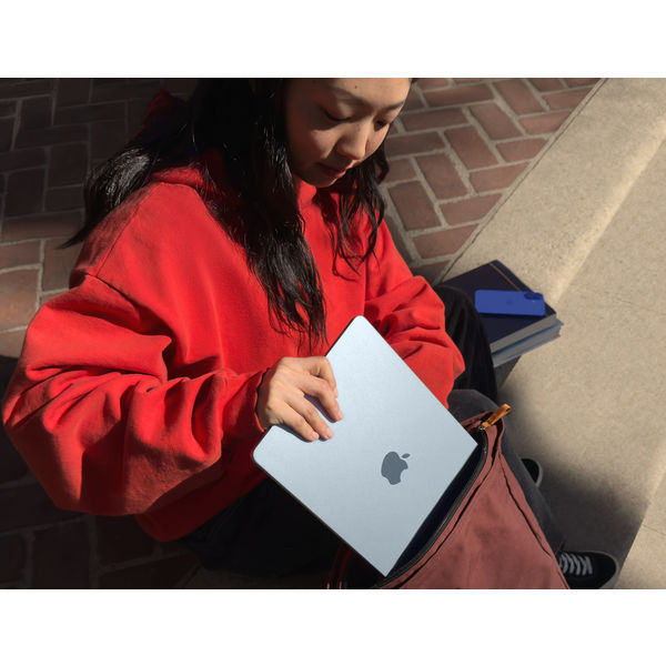 Apple 13インチMacBook Air M4 10CPU 8GPU メモリ:16GB SSD