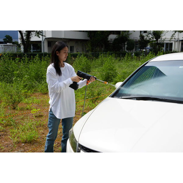 谷村実業 コンパクトコードレス高圧洗浄機 バッテリー式 ケース付き