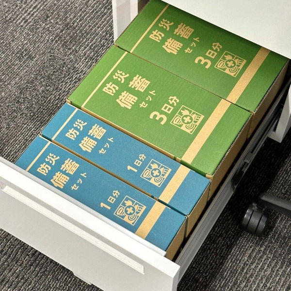 クラウン 防災備蓄セット 1DAY CR-BS100 1セット（直送品） - アスクル