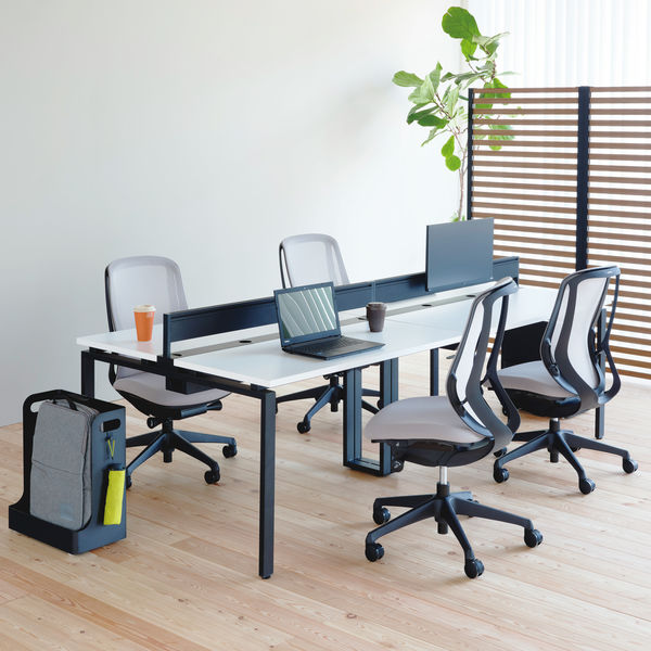 【OF-41】美品 コクヨ オーク×ブラックスチール プレノ デスクシステム 平机 オフィスデスク ワークデスク 袖無し カフェスタイル 事務机 PCテーブル　検)事務机　オフィス チェア　会議 椅子　ロッカー　ミーティングテーブル　応接ソファ 店舗 事務所 什器　書庫 本棚 ラック デスク スチール 美品多数 格安 【中古オフィス家具】 OF-41】美品 コクヨ オーク×ブラックスチール プレノ デスクシステム