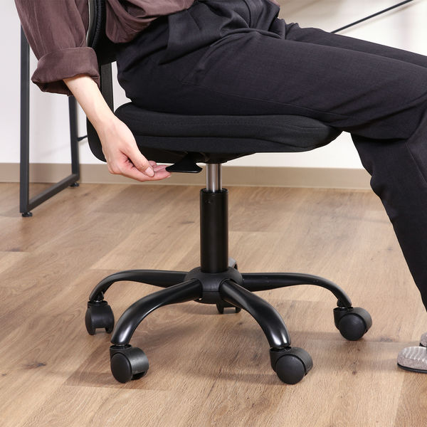 不二貿易 オフィスチェア ライカ ブラック 37902 1脚（直送品