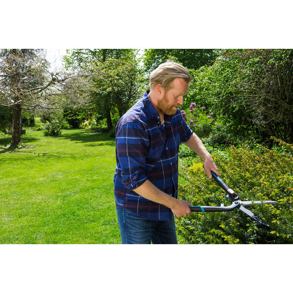 GARDENA 刈り込みばさみ 2ステップギア 波型刃 全長60cm 刃の長さ23cm