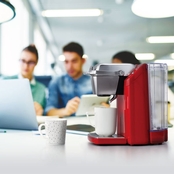 キューリグ BS300（コーヒーマシン） モーニングレッド 1台