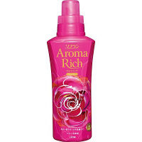 ソフラン アロマリッチ スカーレット ハッピーフルーティアロマの香り 本体 600ml 1個 柔軟剤 ライオン