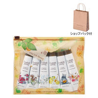 VECUA Honey（ベキュアハニー）　ワンダーハニー　蜜蜂の森のハンドクリームギフト（15g×6個）　ショップバック付き