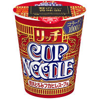 日清　カップヌードル　リッチ　贅沢とろみフカヒレスープ味