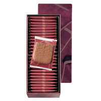 ヨックモック ビエ オゥ ショコラオレ YBL-D 包装済み 伊勢丹の紙袋付き 手土産ギフト