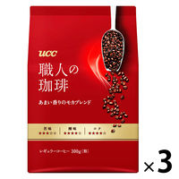 【コーヒー粉】UCC上島珈琲　職人の珈琲　あまい香りのモカブレンド　1セット（300g×3袋）