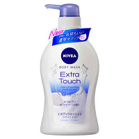 【アウトレット】ニベア　ボディウォッシュ　エクストラタッチ　ヨーロピアンホワイトソープの香り　ポンプ　500mL　花王