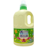 香りの酸素系漂白剤　本体　2000ml