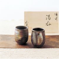 【ギフト包装】アートコミュニケーショ　備前焼　山天窯　棧切り　組湯呑　210120045　1個（直送品）