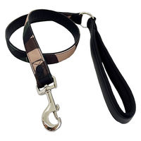 カワノ産業株式会社 マイスター クッションリード アーミー M グリーン 4960638033565 1個入（直送品）