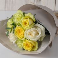 アデリー ホシファーム　フリルブーケ　ホワイトイエローグリーン　８本 FMW-04B 1箱（直送品）