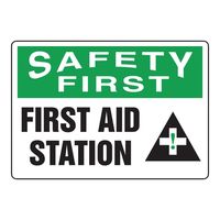 Accuform 警告・注意喚起ラベル(英字)First Aid Station MFSD911VS 1枚 4-4747-22（直送品）