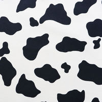 日本紐釦貿易 ツイル生地　牛柄　color.A　巾約112cm　2mカット　IBK7070-11A-2M（直送品）