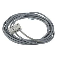 Balluff 近接センサ ブロック形 検出範囲 2 mm 埋込型 2.5kHz BES01NH 1個（直送品）