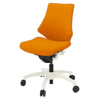 【設置込】イトーキ　エフチェア　クロスバック ローバック ホワイトフレーム　ホワイト樹脂脚　肘なし　背座：アンバーオレンジ　1脚（直送品）