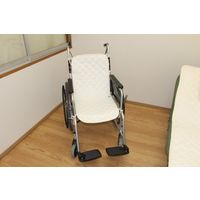 トクナガ 消臭達人（R）車椅子用キルトパッド AKSTKIQP-1