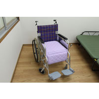 トクナガ 消臭達人（R）車椅子用 消臭クッション パープル AKSTKICS-1（PR）1個【日本製】（直送品）