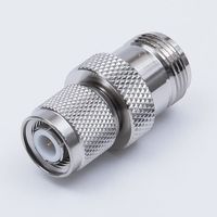 トーコネ TYC 変換コネクタTNCーN TNCP-NJ 1個 475-0644（直送品）