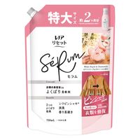 レノア リセット セラム ホワイトピーチ＆カモミール 詰め替え 特大 750mL 1個 柔軟剤 P＆G