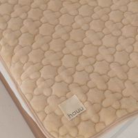 nishikawa　西川　敷きパッド　hauu　もちもち敷きパッド　あったか　ふわふわ　洗える敷パッド　シングル　ベージュ