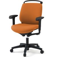 【設置込】イトーキ トルテRチェア 再生布張 ローバック アジャスタブル肘付 ハンガー付 ウレタンキャスター オレンジ×ブラック 1脚（直送品）