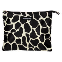 HALKARIN’S 消臭ポーチ ハンナフラ おむつ 消臭 おむつポーチ ジラフブラック 280329 1個（直送品）