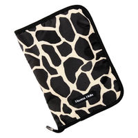 HALKARIN’S 母子手帳ケース L ポケット ハンナフラ 大容量 収納 マルチケース キリン 356988 1個（直送品）