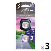 ファブリーズ 車エアコン送風口用 消臭芳香剤 ホワイトムスクの香り 2.5mL 1セット（1パック（2個入）×3） 消臭剤 芳香剤 P＆G
