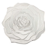 ルークラン ランチョンマット アプリクス フラワーレース シルバー 494743 1個（直送品）