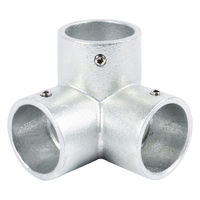 グリーンクロス 単管用ジョイント金具 Zタイプ コーナーY継ぎ Z-5-3Y 1個（直送品）