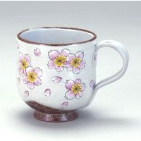 伊野正峰 九谷焼 花暦マグカップ 椿(1月)(直送品) - アスクル 伊野正峰 九谷焼 花暦マグカップ 椿(1月)(直送品) - アスクル