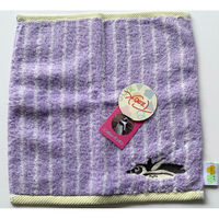 【ふわふわのやわらかパイル使用】日繊商工 「フンボルトペンギン」モチーフのタオルチーフ HZ616 1箱（50枚入）（直送品）