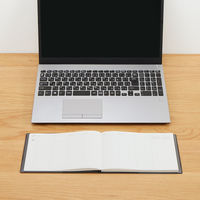 無印良品 Ｂ５ハーフサイズスケジュール帳 マンスリー ウィークリー ２０２５年１２月始まり 月曜始まり ダークグレー 良品計画