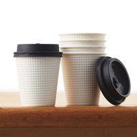 サンナップ　エンボスカップ　210ml（7オンス）用フタ　ブラック　1袋（50個入）