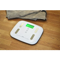 ドリテック 体重体組成計「ピエトラプラス」 BS-238WT