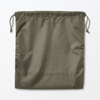 無印良品 ポリエステルメッシュ巾着 ダブルタイプ カーキ Ｍ 約２７×３０×１２ｃｍ 良品計画