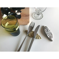 キーストーン 箸置き 9.5cm アルミフラワー ライラック アルミニウム ゴールド 404336 1個（直送品）