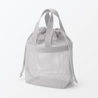 無印良品 立体メッシュ持ち手付き巾着 グレー Ｓ 約２３×８×２３ｃｍ 良品計画